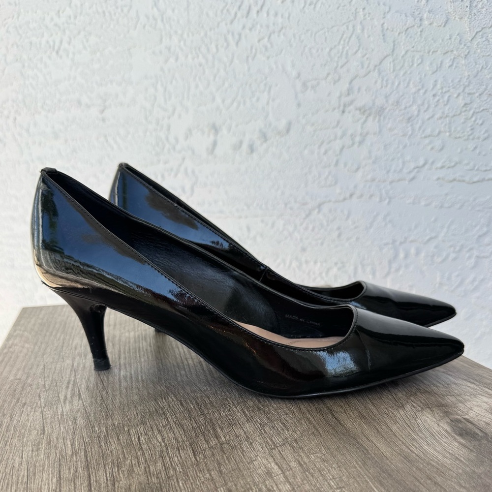 CLEARANCE 
TAHARI HARPER Women's Black Heels | Size 6.5